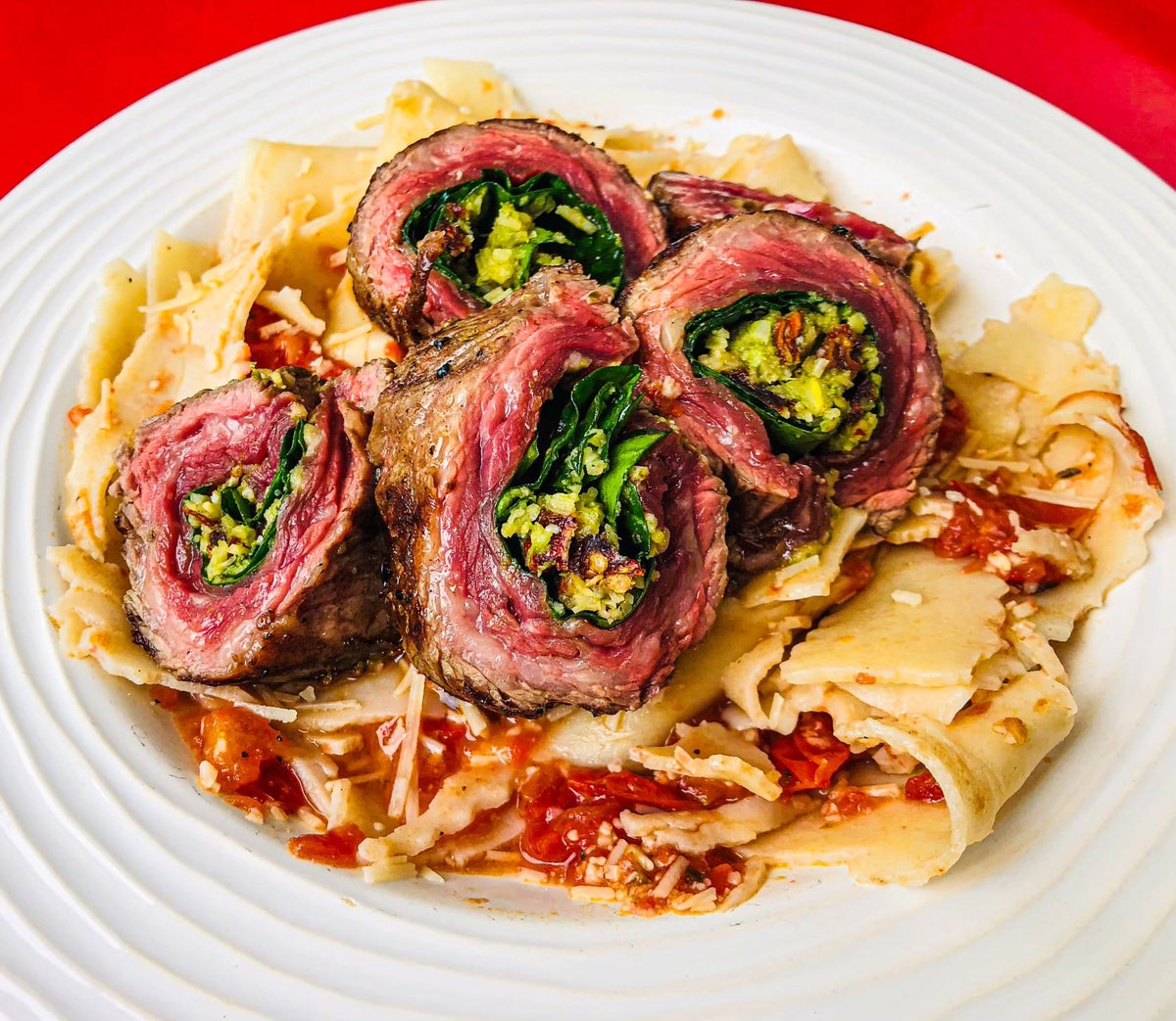 Pesto & Sundried Tomato Stuffed Steak Rolls – Raikes Beef Co.